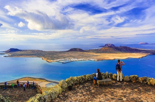 07 Dec 2012, Lanzarote, Spain --- Spain , Canary Islands , Lanzarote Island, Mirador del Rio, isla Graciosa , Chinijo Natural Park --- Image by © Jose Fuste Raga/Corbis